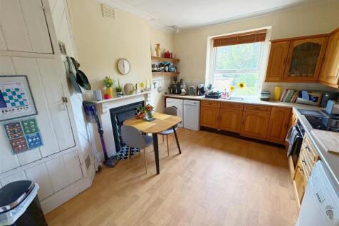 Kitchen_Breakfast room (2).jpg