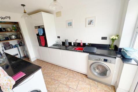 Prep room and pantry.jpg