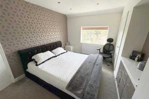 Bedroom Two (5).jpg