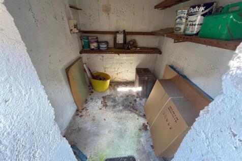 Air raid shelter.jpg