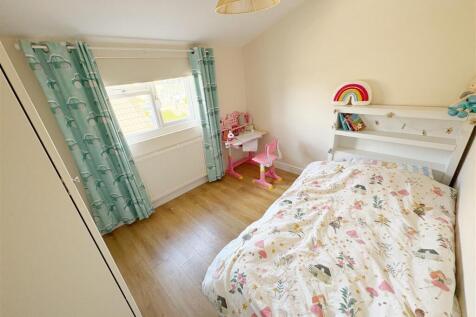 Bedroom Three (2).jpg