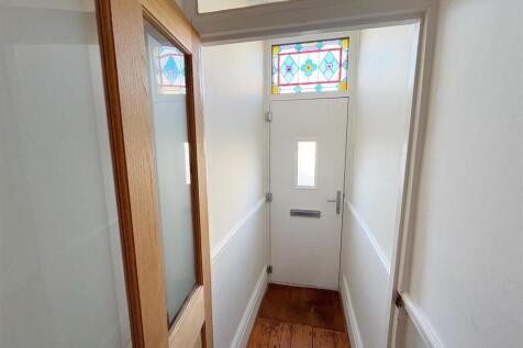 Vestibule.jpg