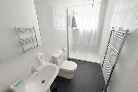 Shower room and Wc (1).jpg