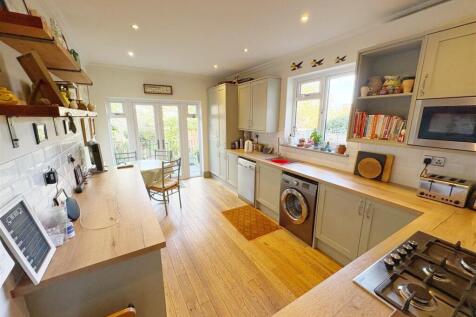 Kitchen_Breakfast room.jpg