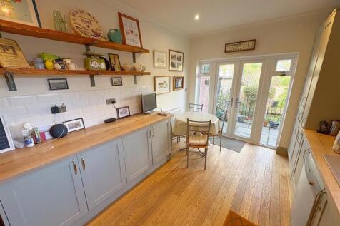 Kitchen_Breakfast room (1).jpg