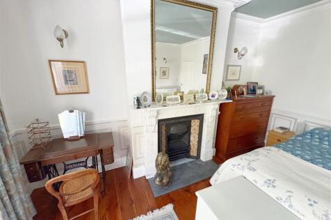 Bedroom One fireplace.jpg