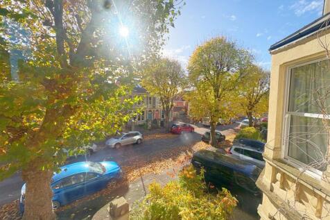 View to front of property.jpg