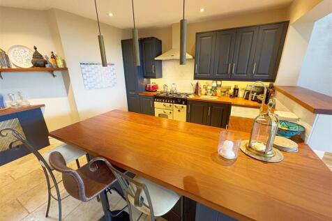 Kitchen_Breakfast room (2).jpg