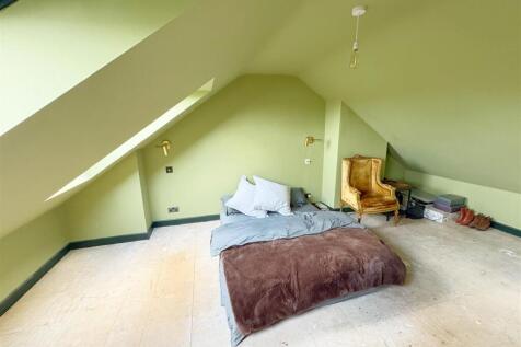 Bedroom Three (3).jpg