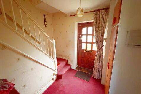 Hallway and stairs.jpg