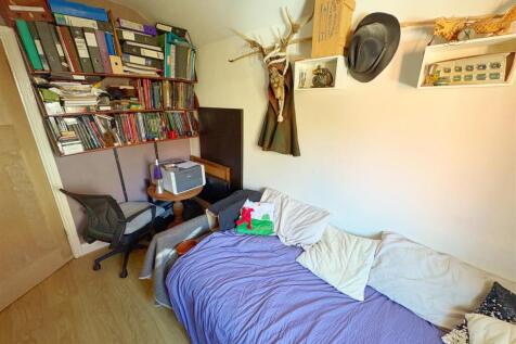 Bedroom Four (3).jpg