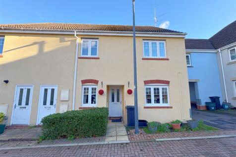 Front shot of ground floor flat.jpg