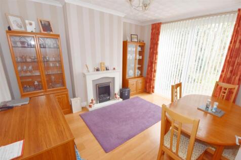 Dining room.jpg