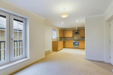 Living / Kitchen