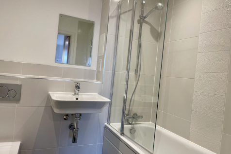 En-suite Bathroom