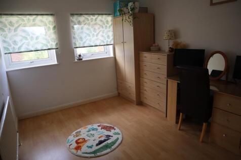 9 Bedroom One.JPG