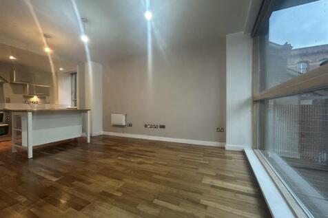 Livingroom (7).jpeg