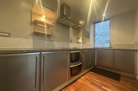 Kitchen (3).jpeg