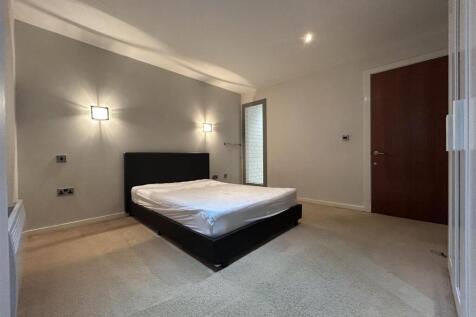 1st Bedroom.jpeg