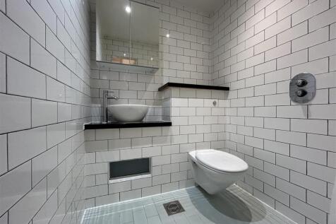 En Suite.jpeg