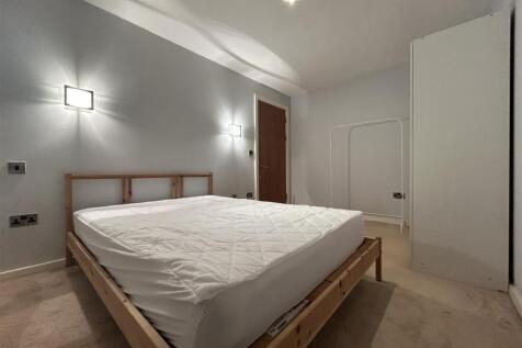 2nd Bedroom (2).jpeg
