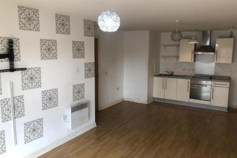 Living Room / Kitchen