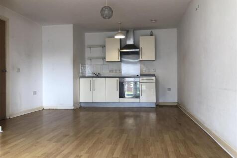 Living Room / Kitchen