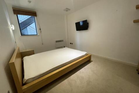 2nd Bedroom 2.jpeg