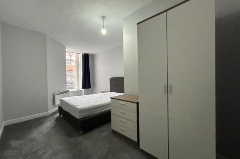 2nd Bedroom (3).jpeg