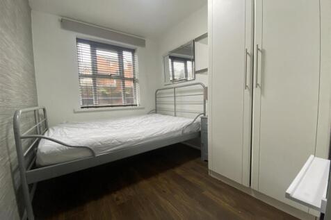 2nd Bedroom 2.jpeg