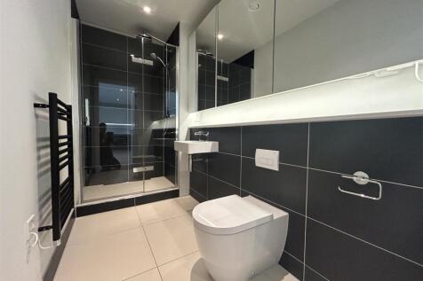 Bathroom.jpeg