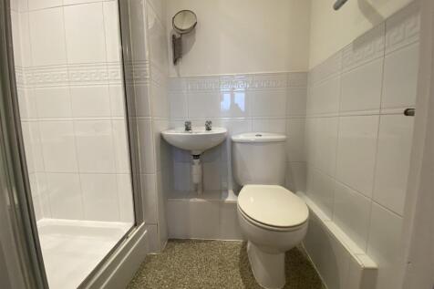 En suite.jpeg