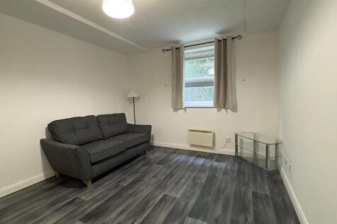 Lounge 02.jpg