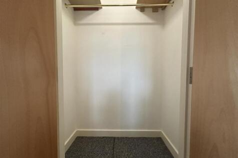 Wardrobe.jpeg