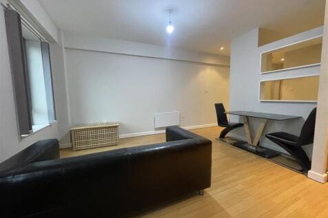 Livingroom.jpeg