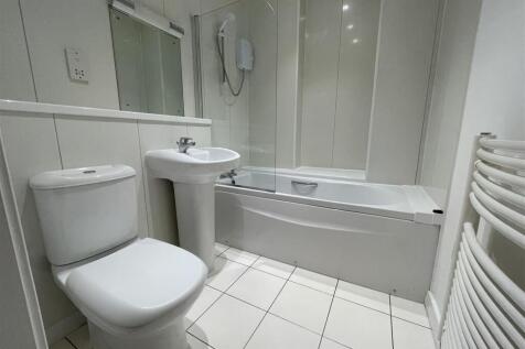 Bathroom.jpeg