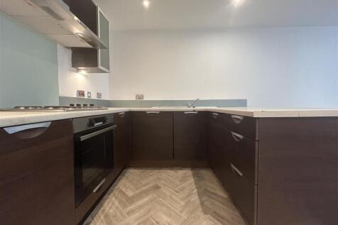Kitchen (4).jpeg