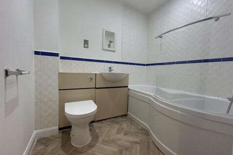 Bathroom.jpeg