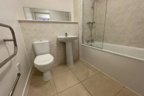Bathroom.jpeg