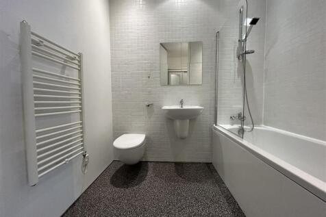Bathroom.jpeg