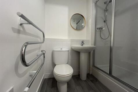 Bathroom.jpeg