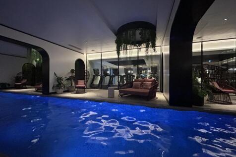 Swimming Pool.jpeg