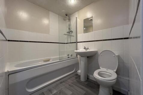 Bathroom.jpeg