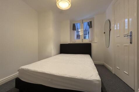 2nd Bedroom (2).jpeg