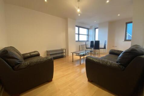 Livingroom.jpeg