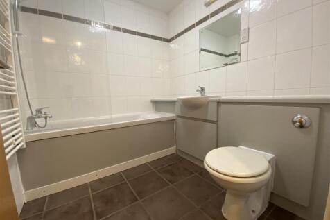 Bathroom.jpeg