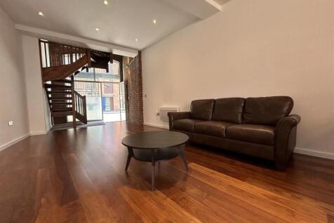 Livingroom (5).jpeg