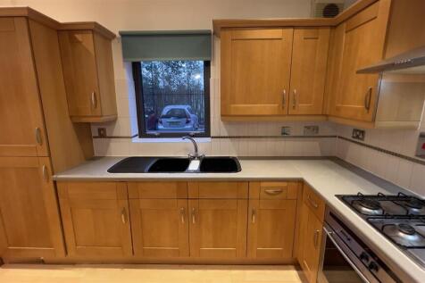 Kitchen 03.jpeg