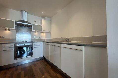 Kitchen (3).jpeg