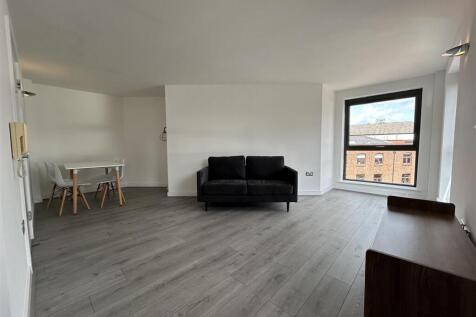 Livingroom.jpeg